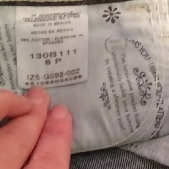 Instant Slim Jeans in Dark Wash - Picture 9 of 10